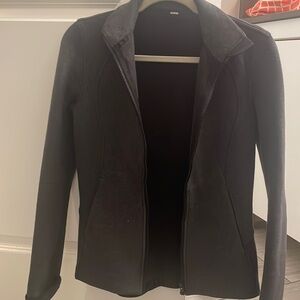 Lululemon grey fitted zip up